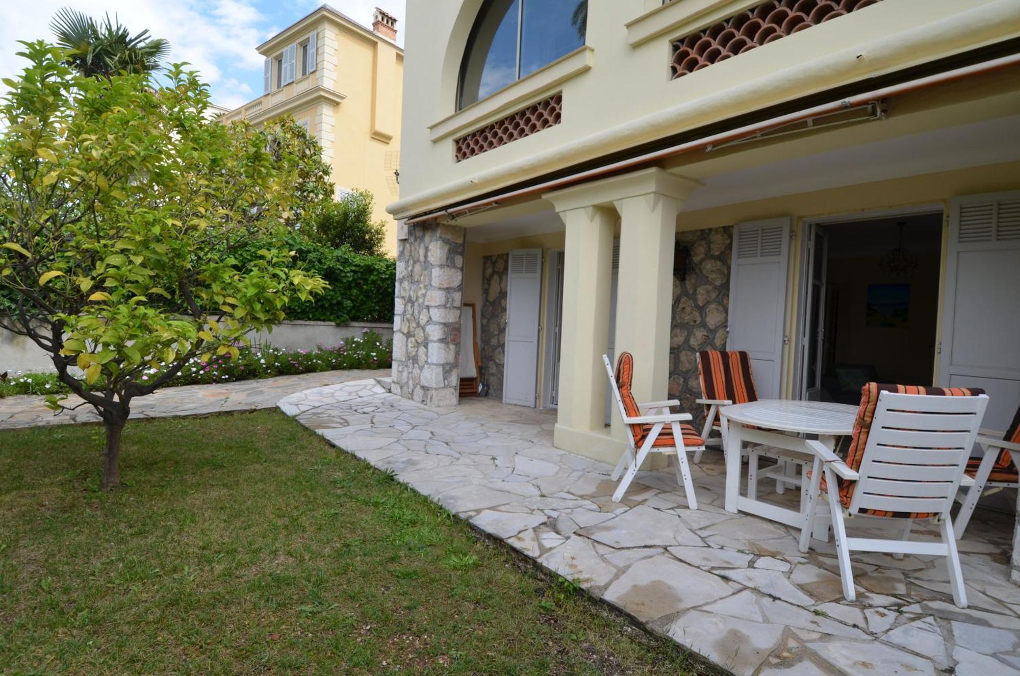 Parc Louisa - Appartement D'Epoque Avec Jardin Et Parking 4 Personnes Le Port De Nice Buitenkant foto